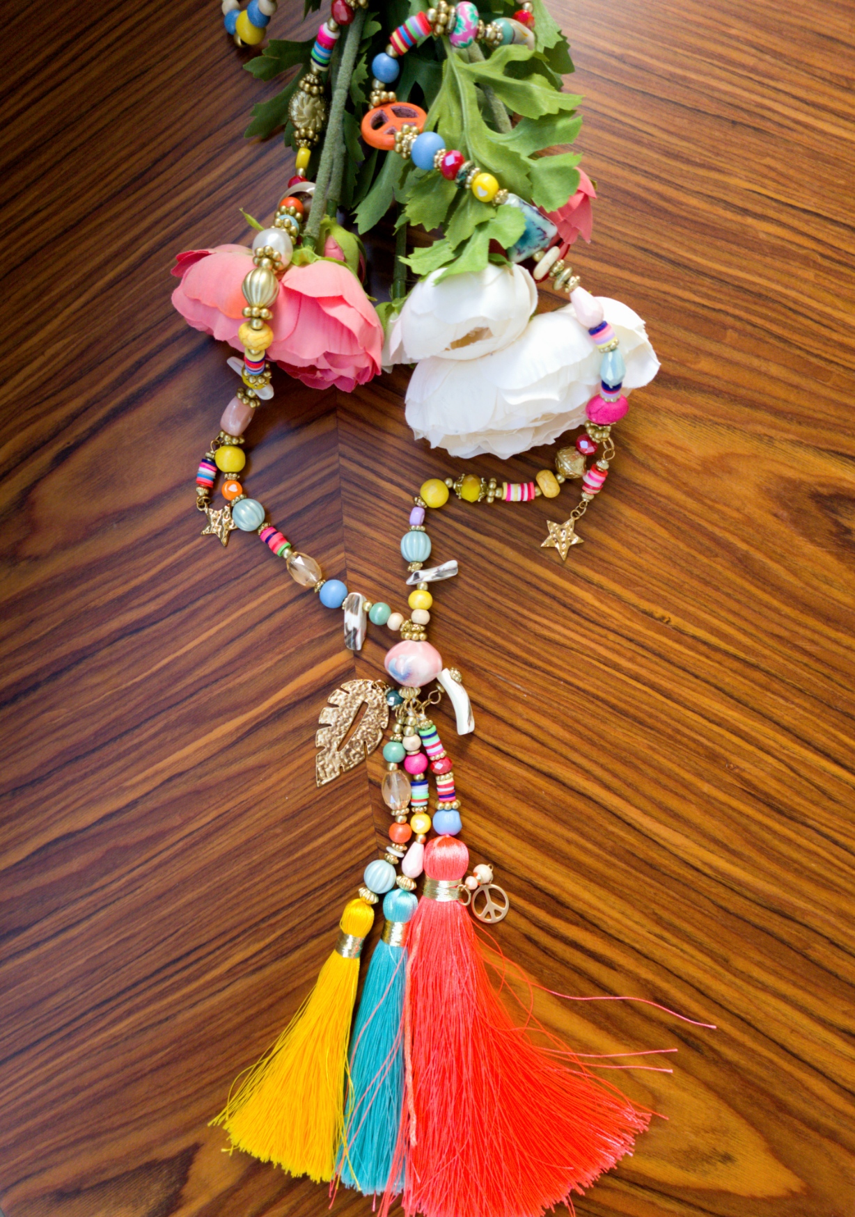 Colar&#x20;arco-&#x00ED;ris