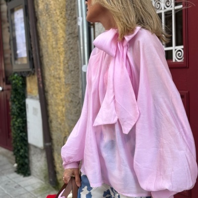 Camisa&#x20;la&#x00E7;ada&#x20;rosa