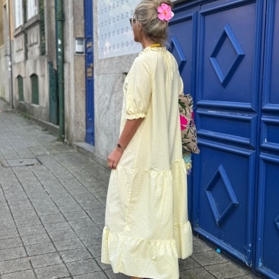Vestido&#x20;vichy&#x20;amarelo