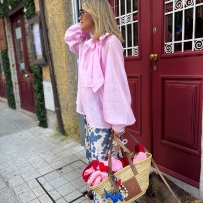 Camisa&#x20;la&#x00E7;ada&#x20;rosa