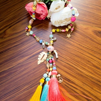 Colar&#x20;arco-&#x00ED;ris