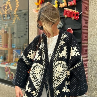 Kimono&#x20;bordado
