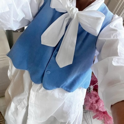 Camisa&#x20;branca&#x20;la&#x00E7;o