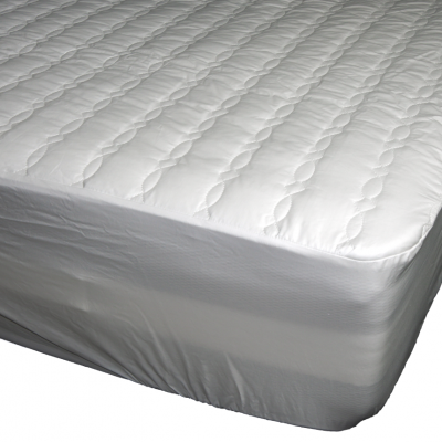 Colchão branco com padrão em relevo e capa elástica branca