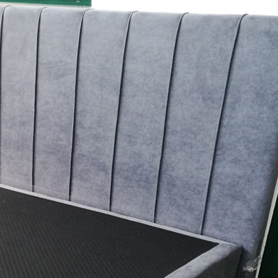 Cabeceira com Vivos Verticais