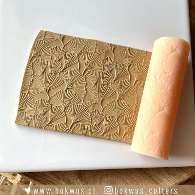 ROLO DE TEXTURA HD | GINKGO BILOBA II | BC1695