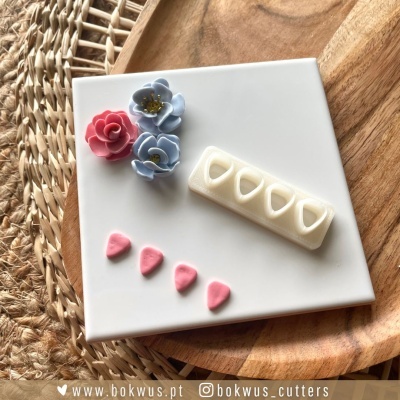 Cortador múltiplo para pétalas (1cm) BC1392