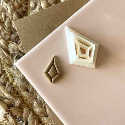 Cortador gema (2cm) - com embossing - BC648