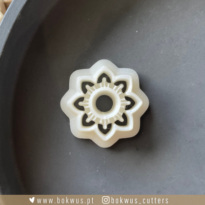 Cortador flor com corte duplo (2,5cm) | BC1422