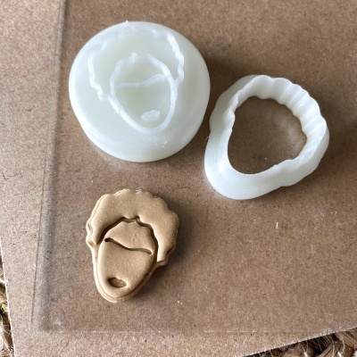 Conjunto carimbo + cortador Frida (2,5cm) - BC514