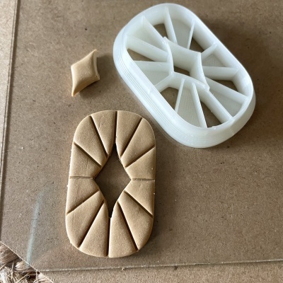 Cortador com embossing - BC504