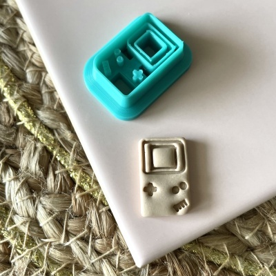 Cortador gameboy -  BC786