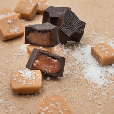 Bombons com Recheio de Caramelo e Flor de Sal