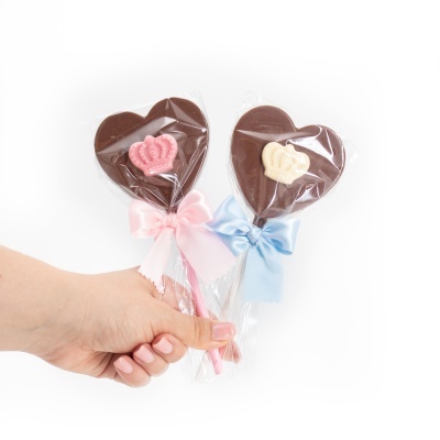 Chupa de Chocolate de Leite - Coração com Coroa Chupa de Chocolate de Leite - Coração com Coroa