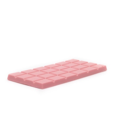 Tablete de Chocolate com Aroma a Morango Tablete de Chocolate com Aroma a Morango