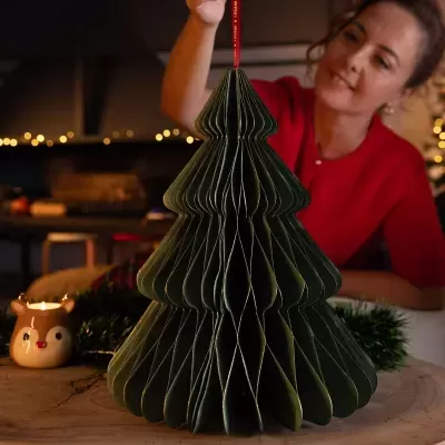 Árvore de Natal de papel verde com textura em camadas e fita vermelha LEGAMI