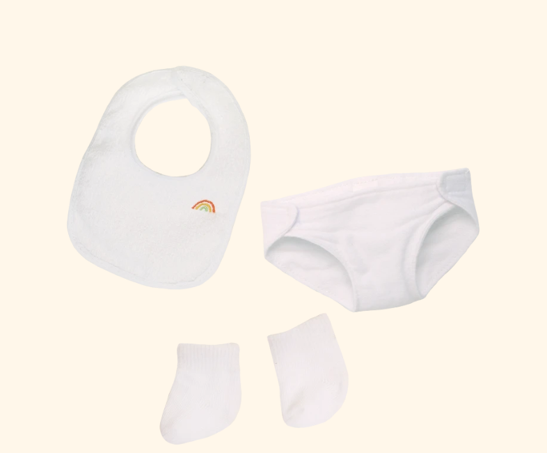 Conjunto fralda, meias e bibe | Dinkum Doll Conjunto fralda, meias e bibe | Dinkum Doll