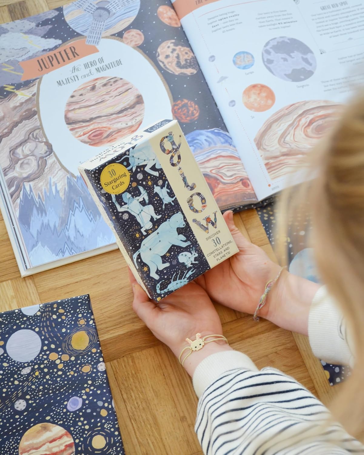 Glow | 30 Stargazing Cards Glow | 30 Stargazing Cards