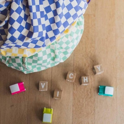 Vichy Lilás Tapete de Atividade Reversível | Saco Play & Go Vichy Lilás Tapete de Atividade Reversível | Saco Play & Go