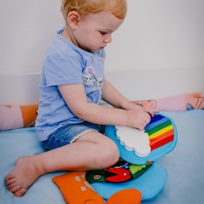 Caracol de Viagem | Livro Sensorial | Quiet Book