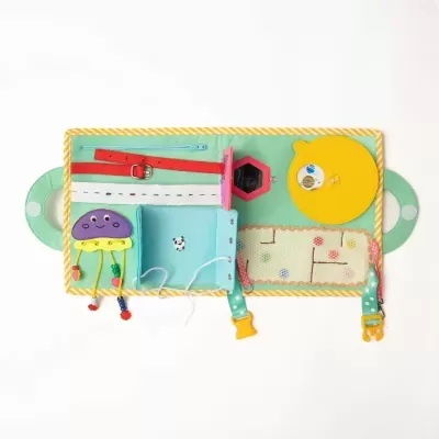 Aventura no Espaço Livro Sensorial | Quiet Book