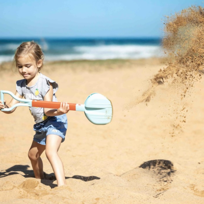 Kit praia | pá grande e rede de pesca | CompacToys Kit praia | pá grande e rede de pesca | CompacToys