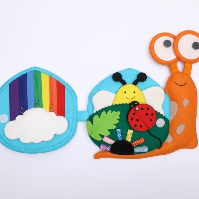 Caracol de Viagem | Livro Sensorial | Quiet Book