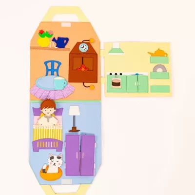 Casa de Boneca | Livro Sensorial | Quiet Book