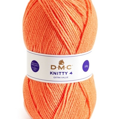 Novelo de lã laranja com etiqueta D.M.C KNITTY 4