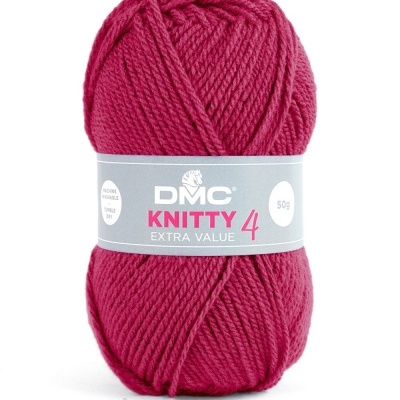 Novelo de lã cor rosa com etiqueta cinza DMC KNITTY 4