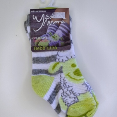 Meias de bebé menina com padrão de ovelha verde e cinza