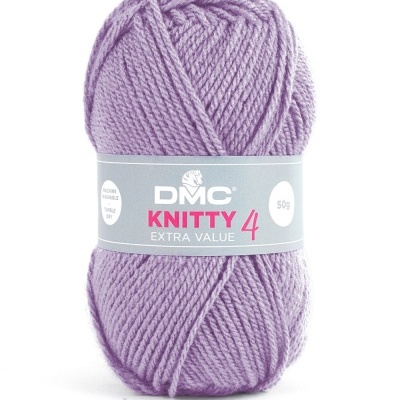 Novelo de lã lilás etiquetado DMC KNITTY 4
