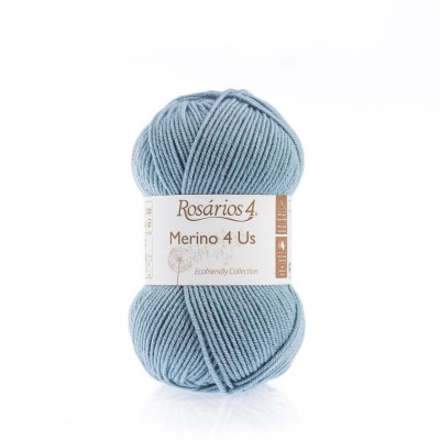 Novelo de lã azul claro Merino 4 Us Rosários4
