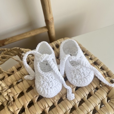 Sapatitos Laçada - Croché - Brancos