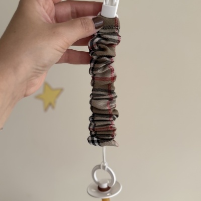 Prende Chupetas Xadrez