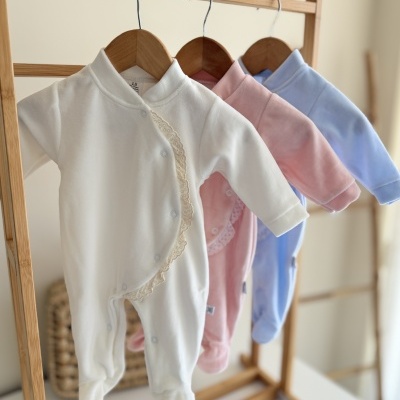 Babygrow Veludo Bordado Inglês