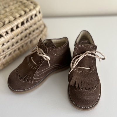 Bota Carneira - Sola Crepe