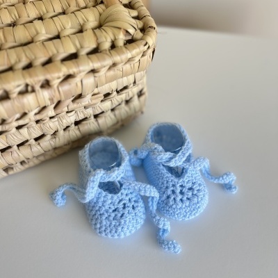 Sapatitos Laçada - Croché - Azul Bebé