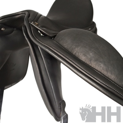 Selim de Dressage LEXHIS Nasia