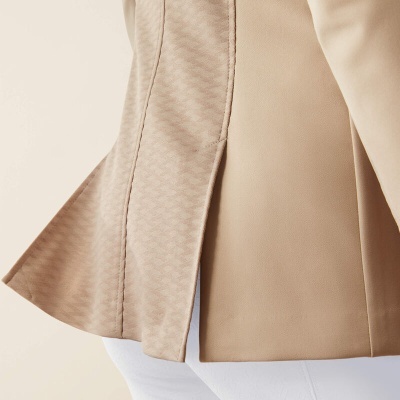 Casaca de Concurso Senhora ARIAT Galatea Bellatrix