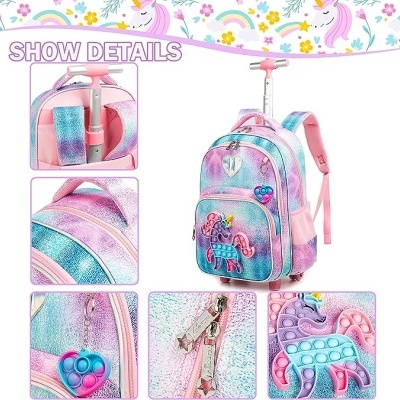 Mochila com rodas pastel com detalhes de unicórnio e acessórios em silicone