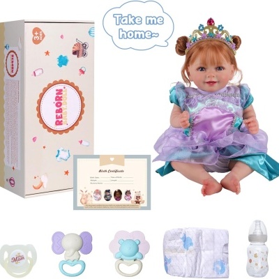 Boneca Bebé Reborn Cabelos vermelhos, 50cm em Silicone Vinílico e tecido, detalhes realistas, com acessórios