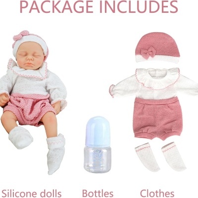 Boneca de silicone com roupa branca e rosa, conjunto extra de roupa, gorro, meias e mamadeira