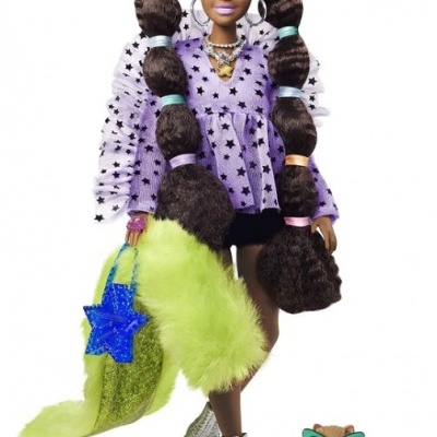 Boneca Barbie Extra, cabelo afro longo, com filhote e 15 acessórios
