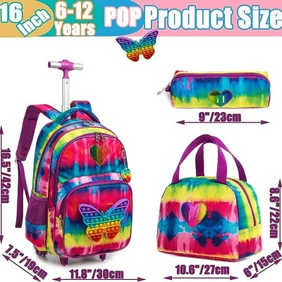Conjunto escolar colorido com padrão tie-dye, mochila com rodas, saco térmico e estojo com coração e borboleta