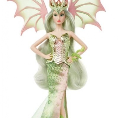 Boneca Barbie Mística - Imperatriz Dragão, com  certificado de autenticidade.