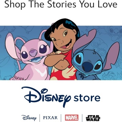 Imagem promocional Disney Store com Lilo & Stitch e logotipos Disney, Pixar, Marvel, Star Wars