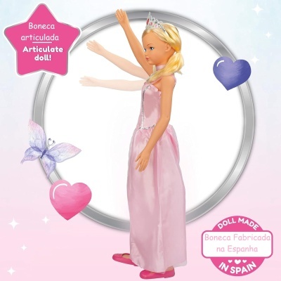 Boneca articulada com vestido rosa, tiara e sapatos rosa