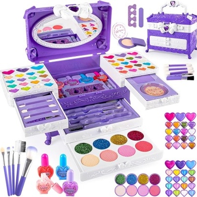Conjunto de maquilhagem infantil roxo com caixas e acessórios coloridos em forma de corações