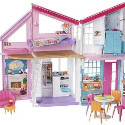 Casa da Barbie Malibu, 2 andares, 6 quartos, +25 acessórios